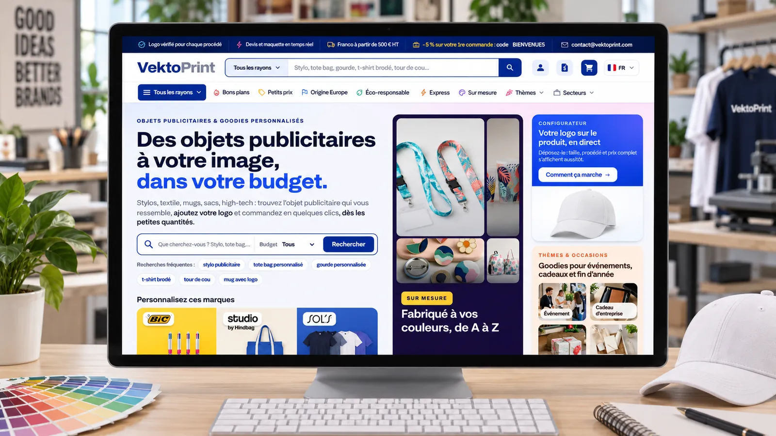Maquette de l'accueil de VektoPrint sur un écran d'ordinateur : « Des objets publicitaires à votre image, dans votre budget. », recherche par mot-clé et budget, marques BIC, Hindbag studio et SOL'S, configurateur « Votre logo sur le produit, en direct », gamme sur mesure et thèmes et occasions