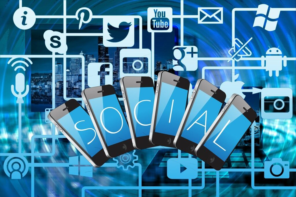 Comment bien utiliser les réseaux sociaux pour votre entreprise ?